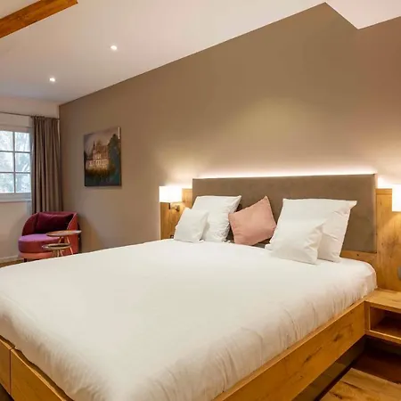 Chateau De Pourtales Hotel 3*